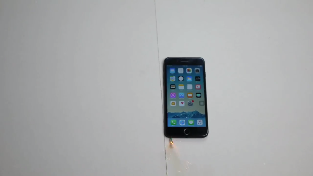 How To Properly Light iPhone 7 Plus this Diwali Gizdigit